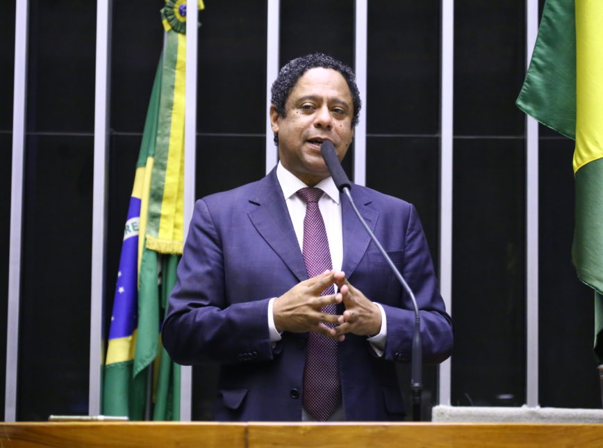 Orlando Silva grande